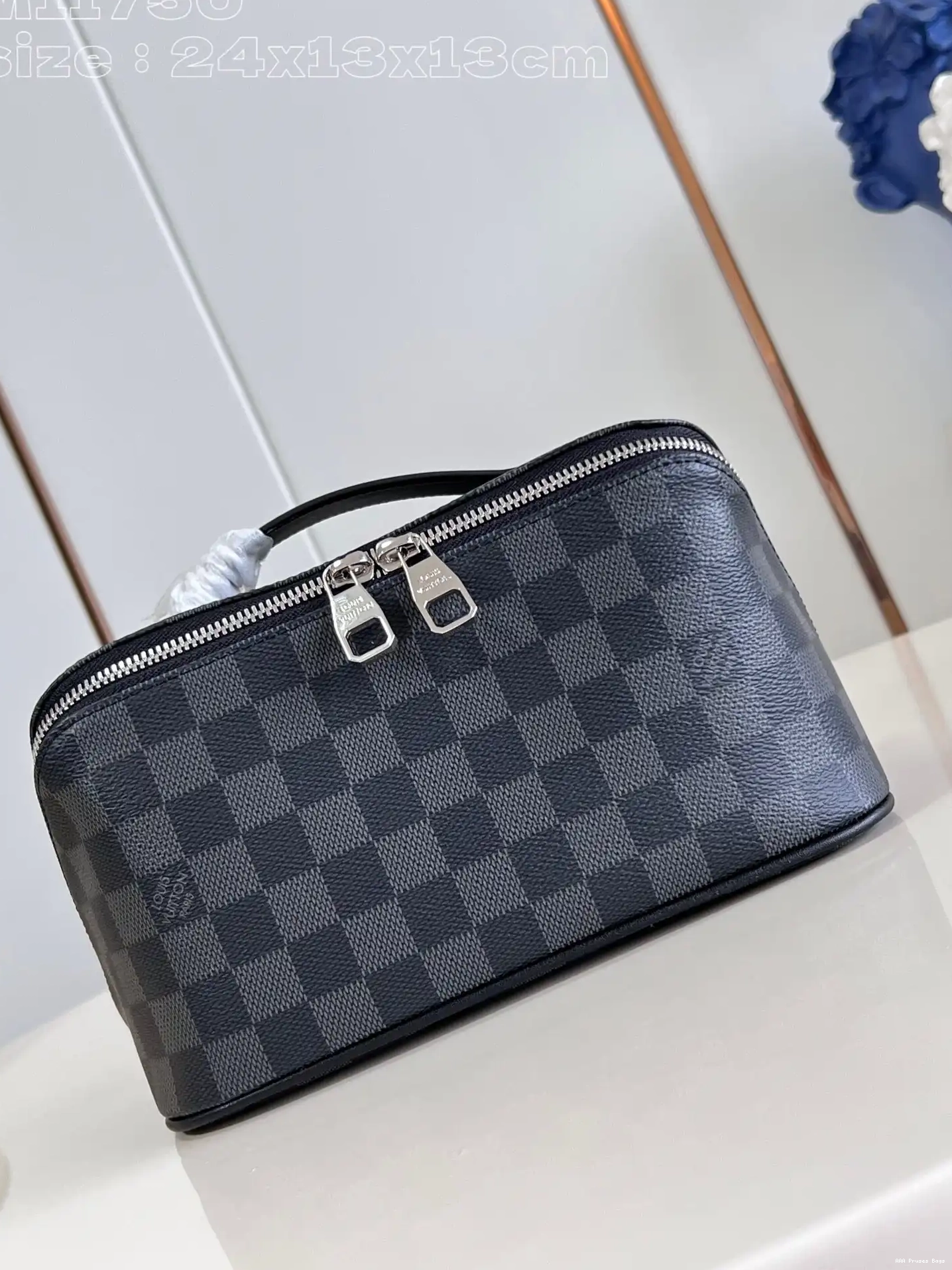 AAA Pruses Bags TOILETRY LOUIS BAG-24*13*13CM VUITTON 0706